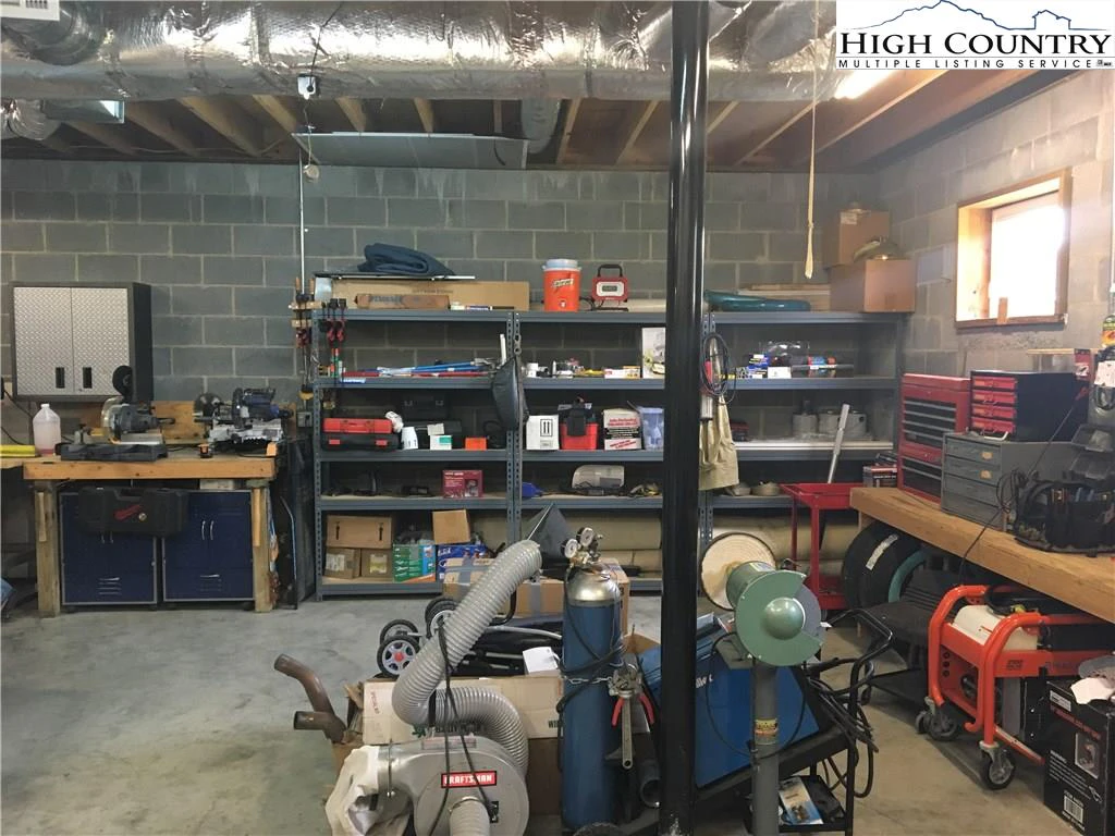 Image number 2 for the current listing