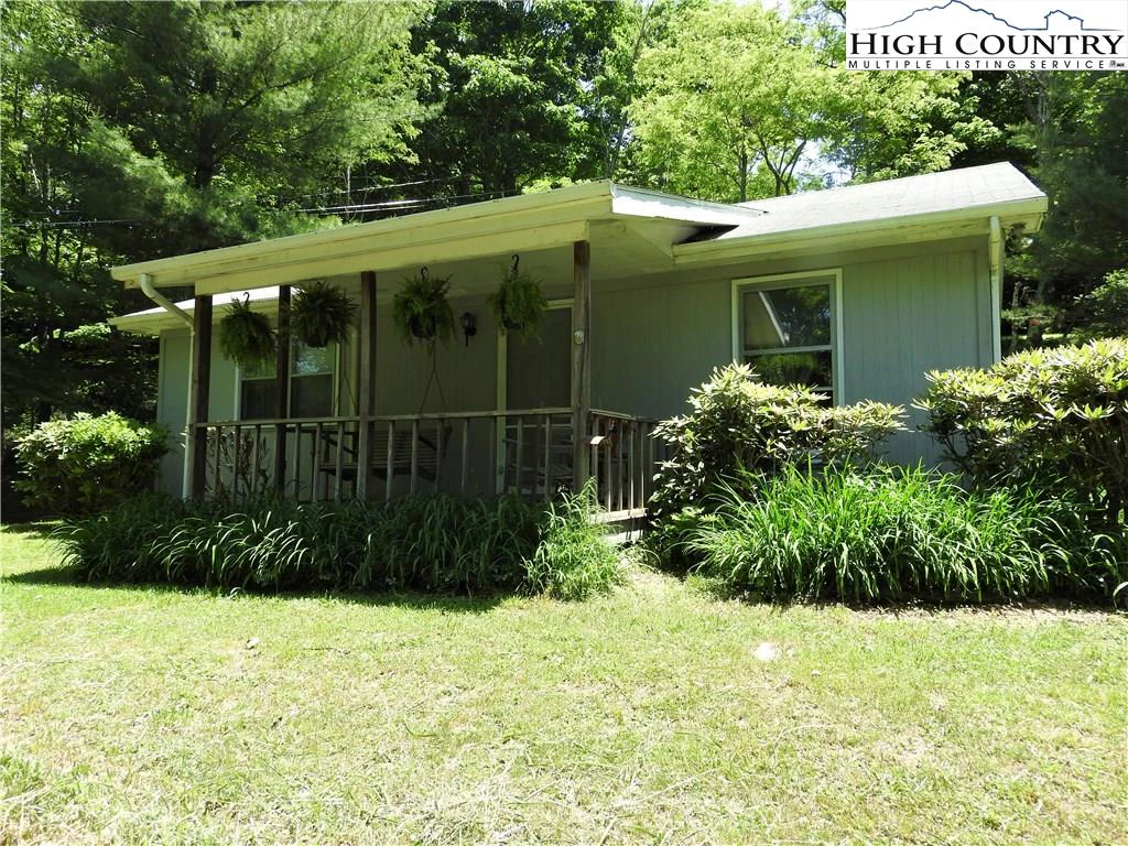 Image number 22 for the current listing