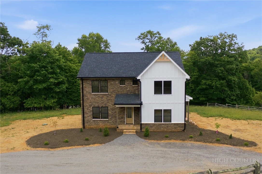 Image number 7 for the current listing
