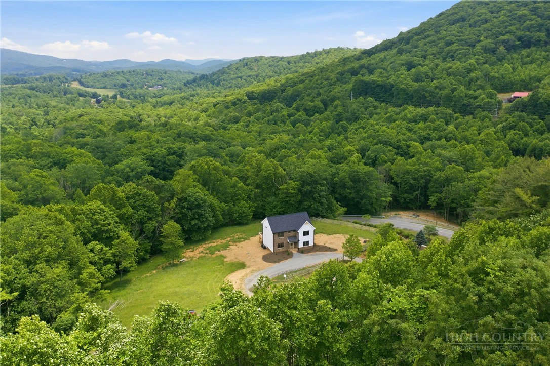 Image number 2 for the current listing