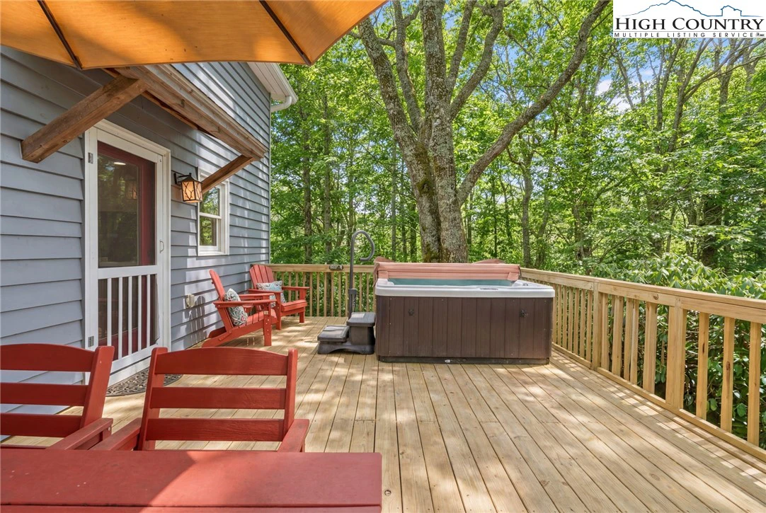Image number 5 for the current listing