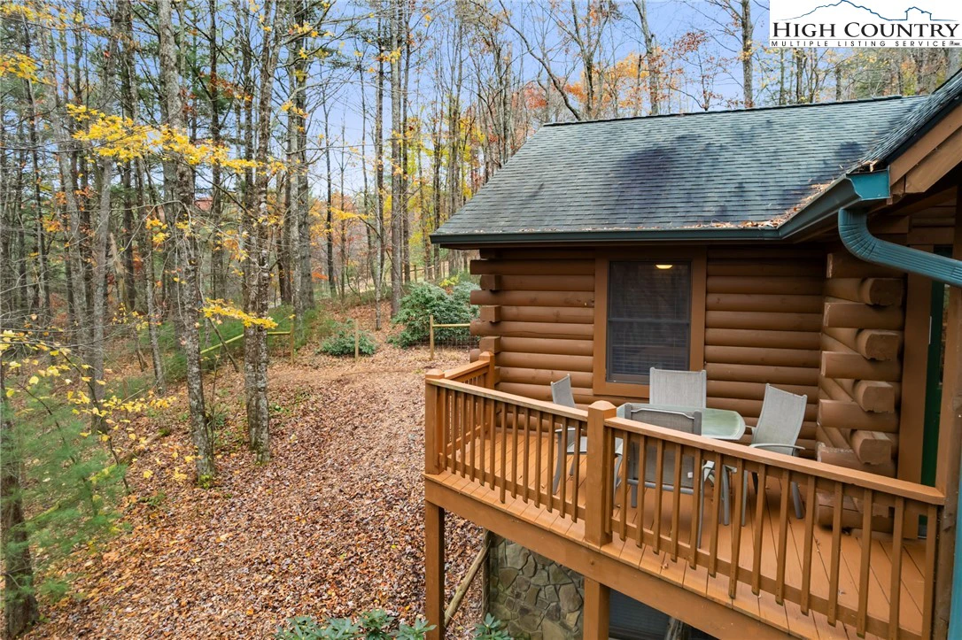 Image number 2 for the current listing