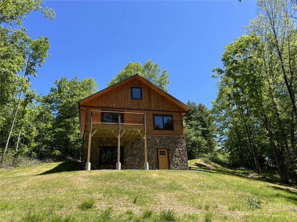 Image number 7 for the current listing