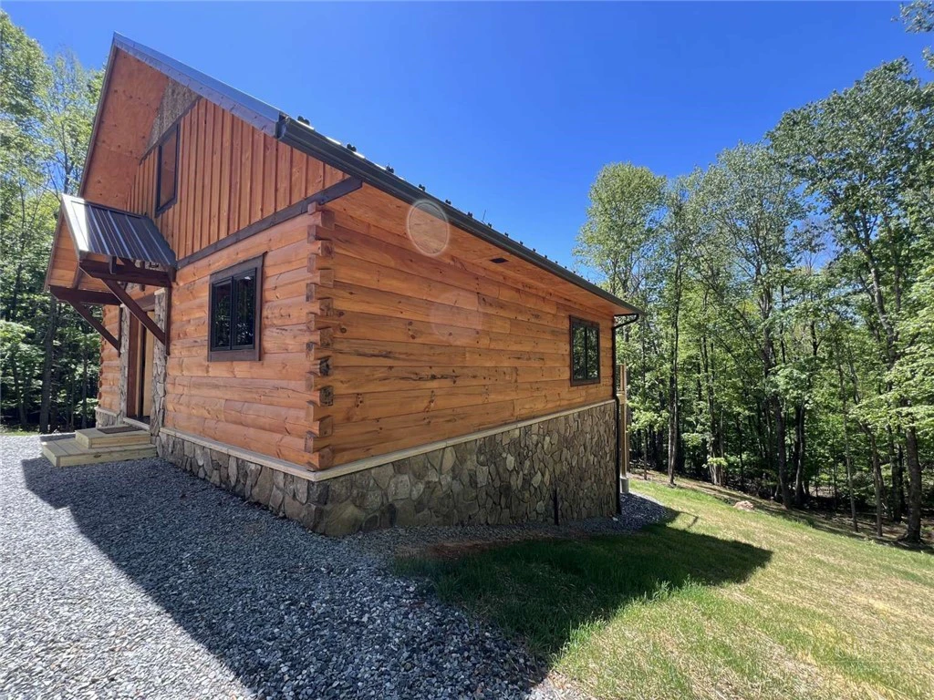 Image number 5 for the current listing