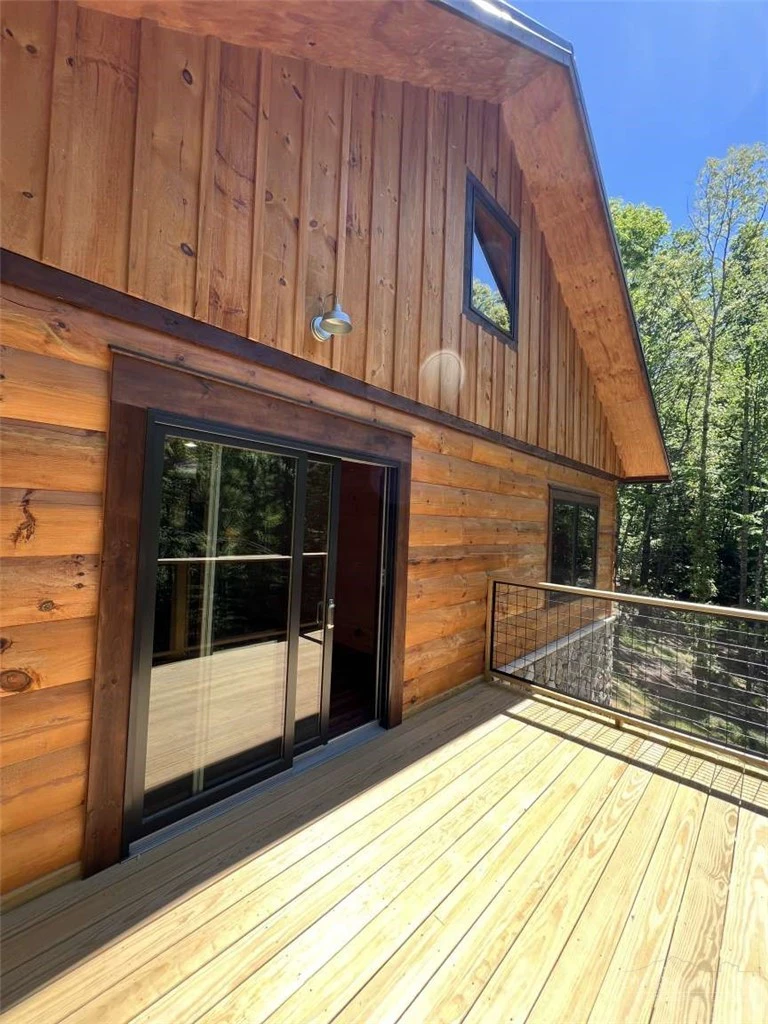 Image number 4 for the current listing