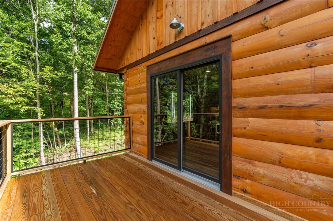 Image number 12 for the current listing