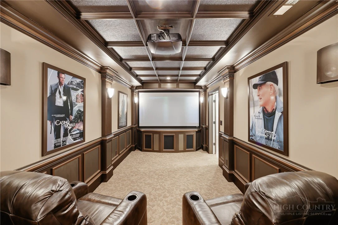 Image number 2 for the current listing