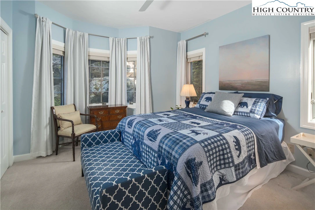 Image number 6 for the current listing