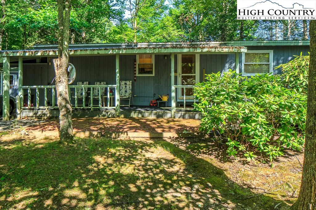 Image number 8 for the current listing