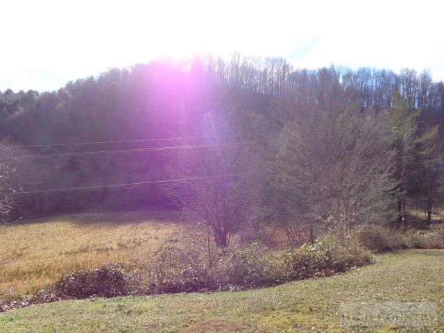 Image number 9 for the current listing