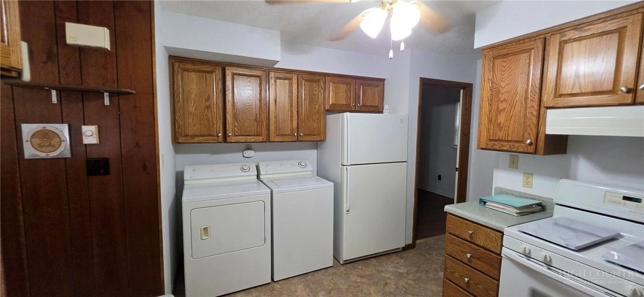Image number 12 for the current listing