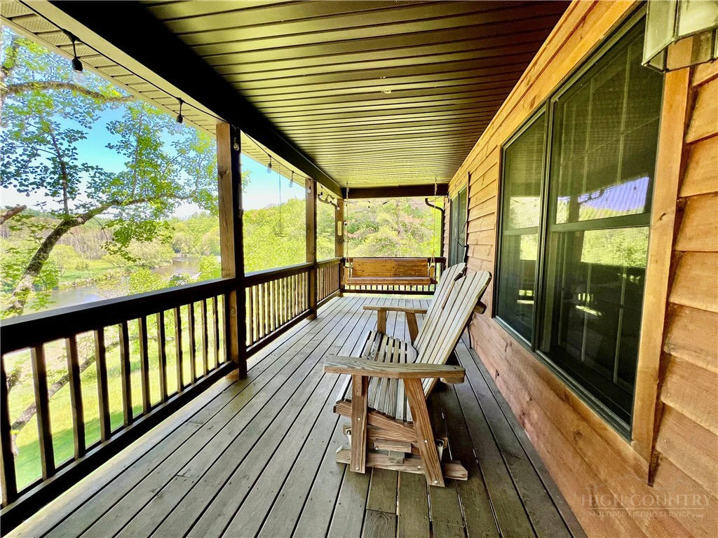 Image number 12 for the current listing