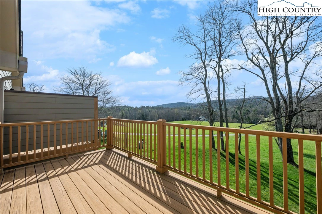 Image number 6 for the current listing