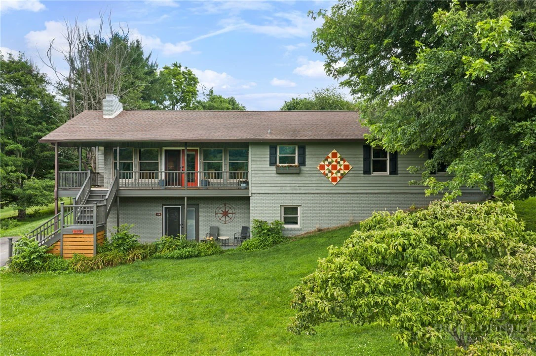 Image number 2 for the current listing
