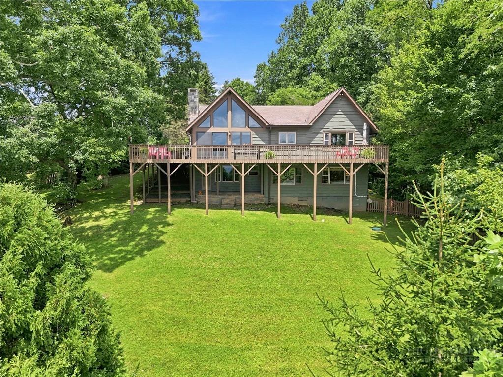 Image number 4 for the current listing