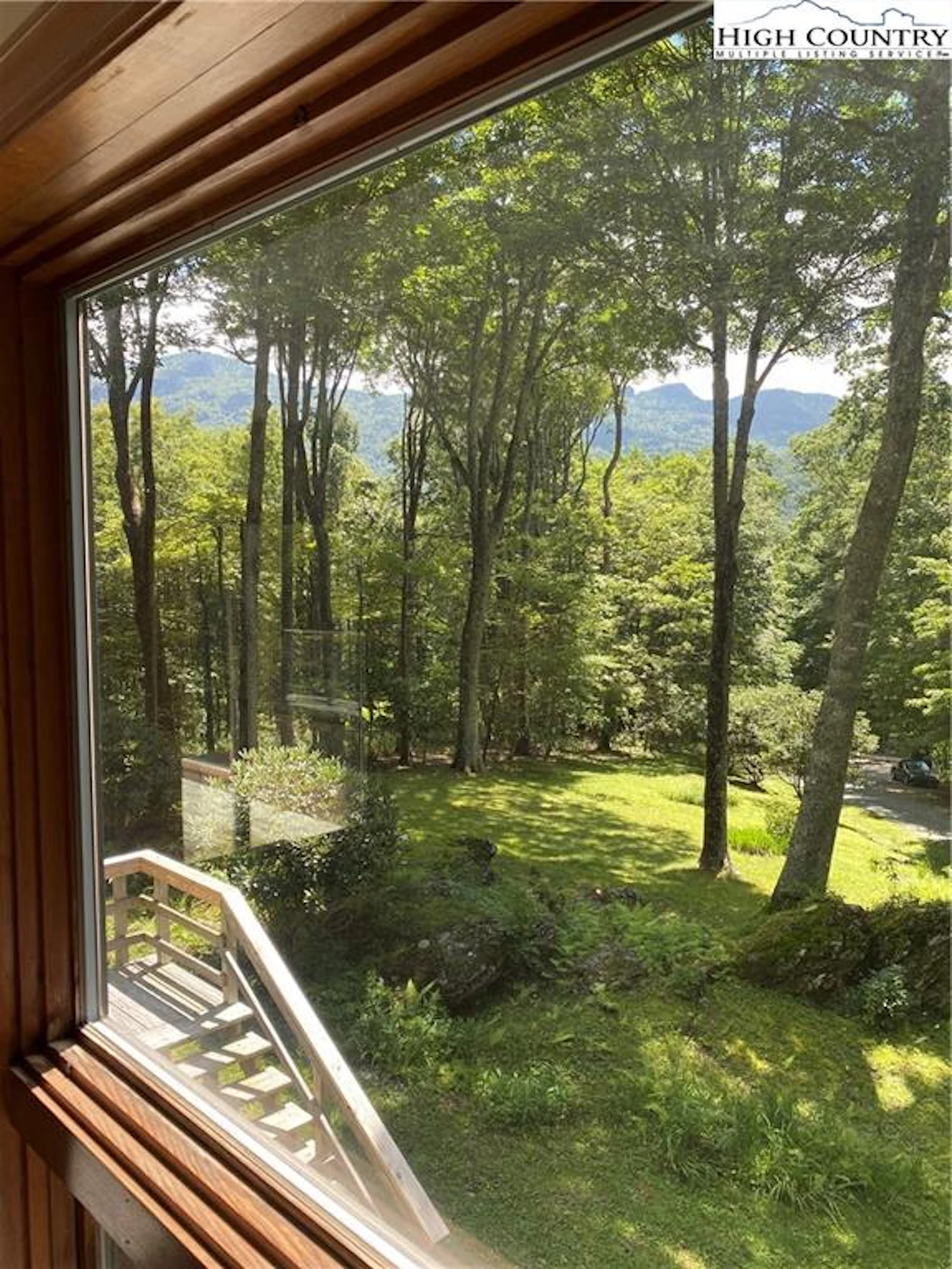 Image number 7 for the current listing