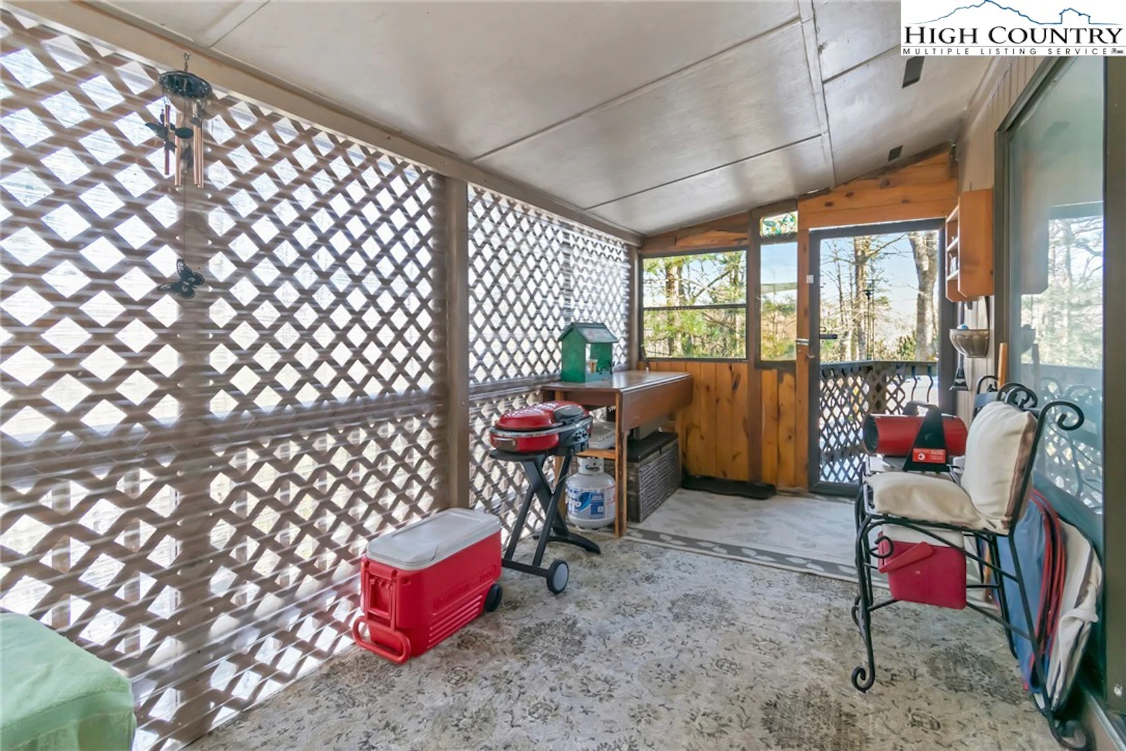 Image number 13 for the current listing