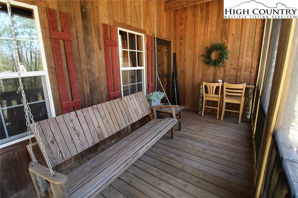 Image number 12 for the current listing