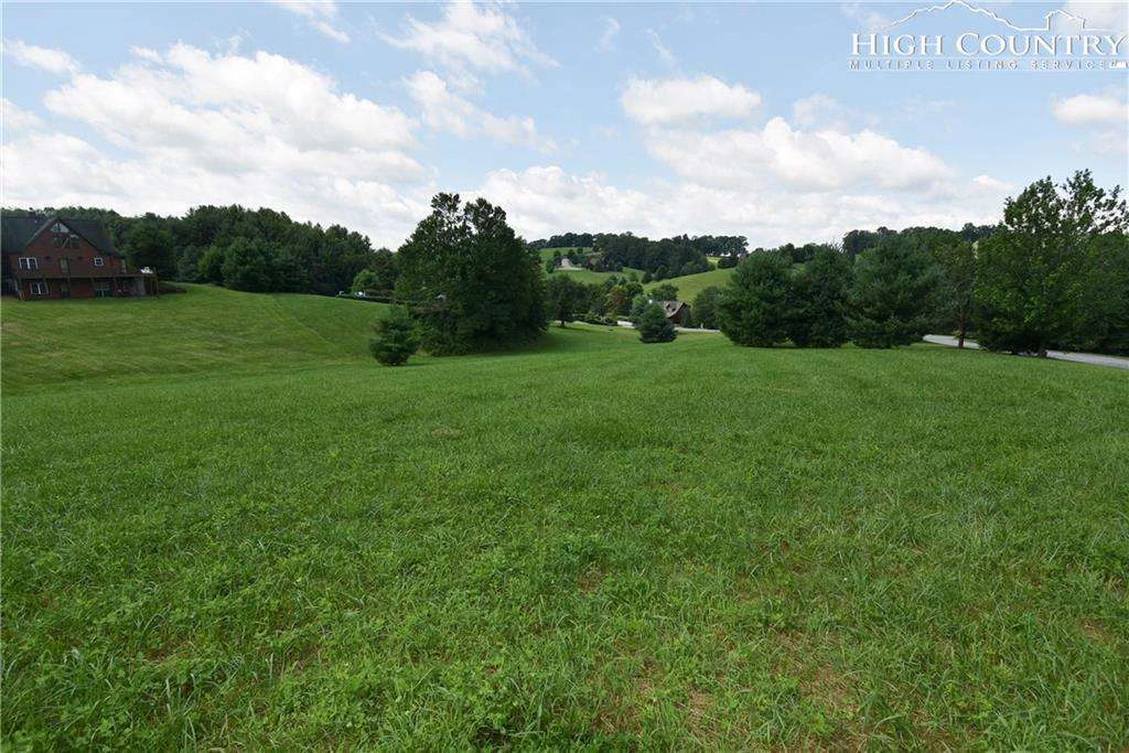 Image number 15 for the current listing