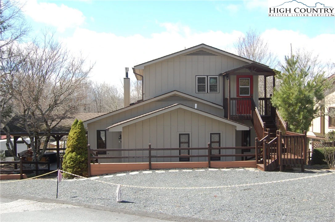 Image number 10 for the current listing
