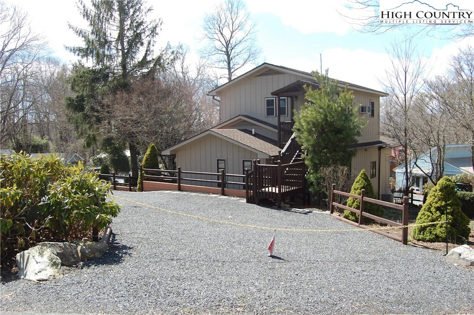 Image number 12 for the current listing