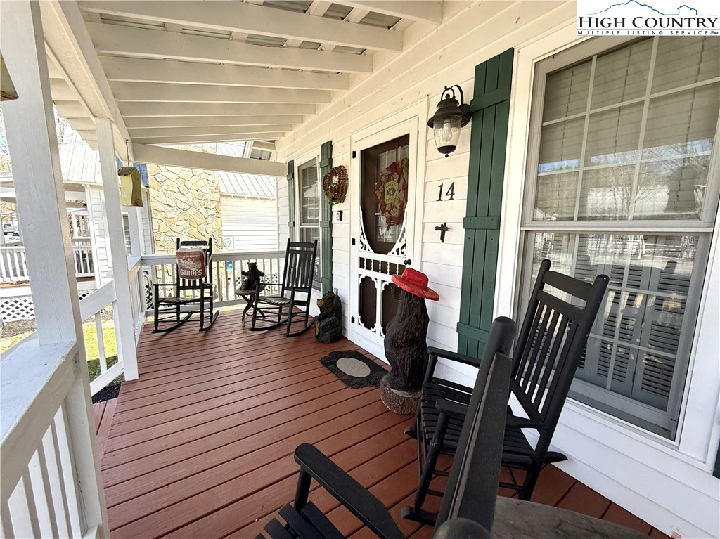 Image number 6 for the current listing