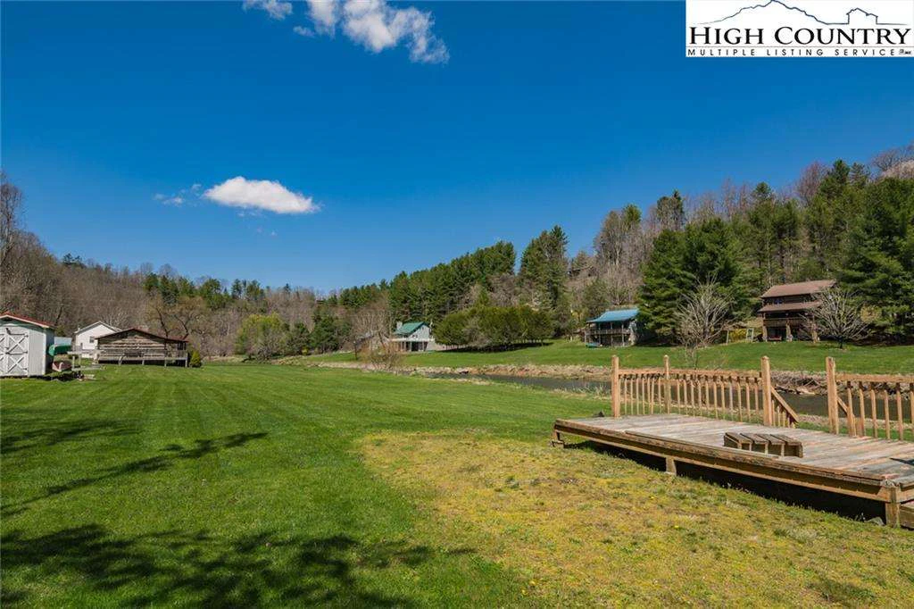 Image number 5 for the current listing
