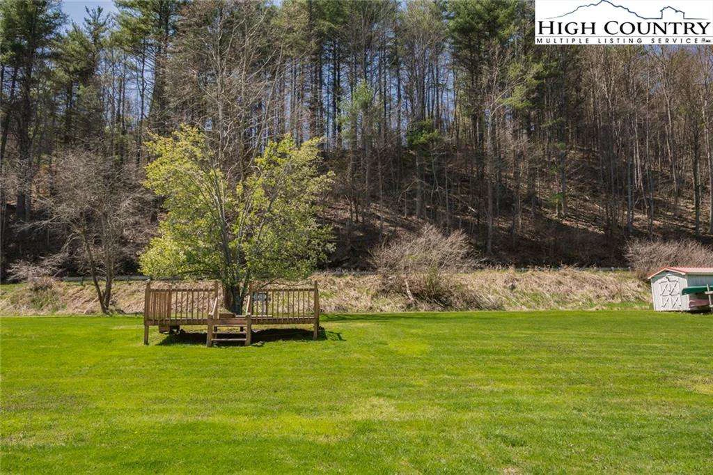 Image number 9 for the current listing