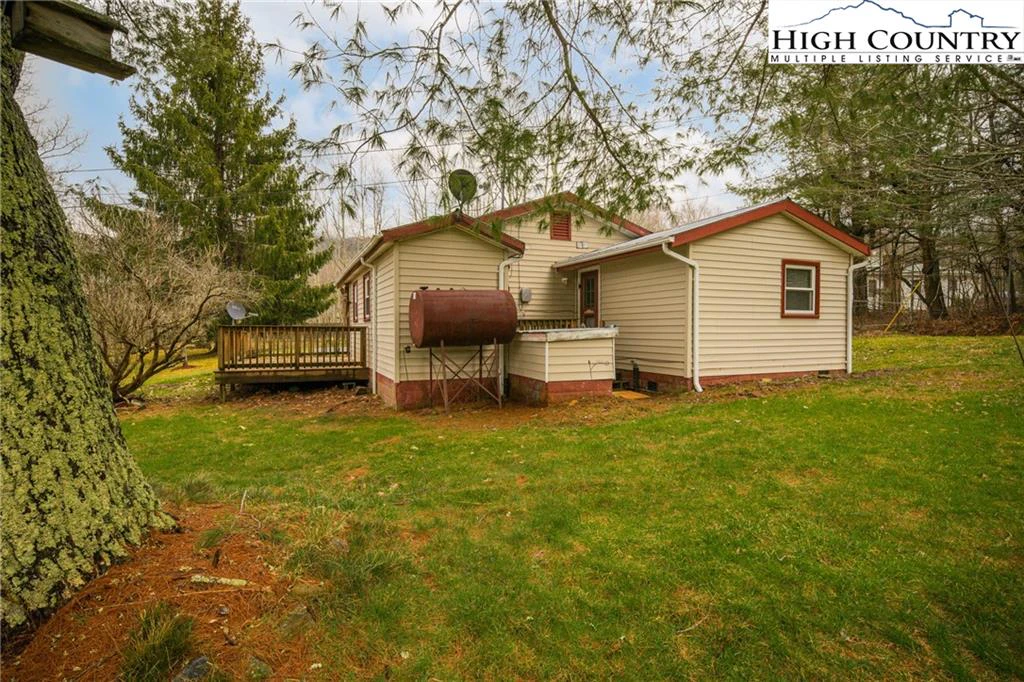 Image number 6 for the current listing