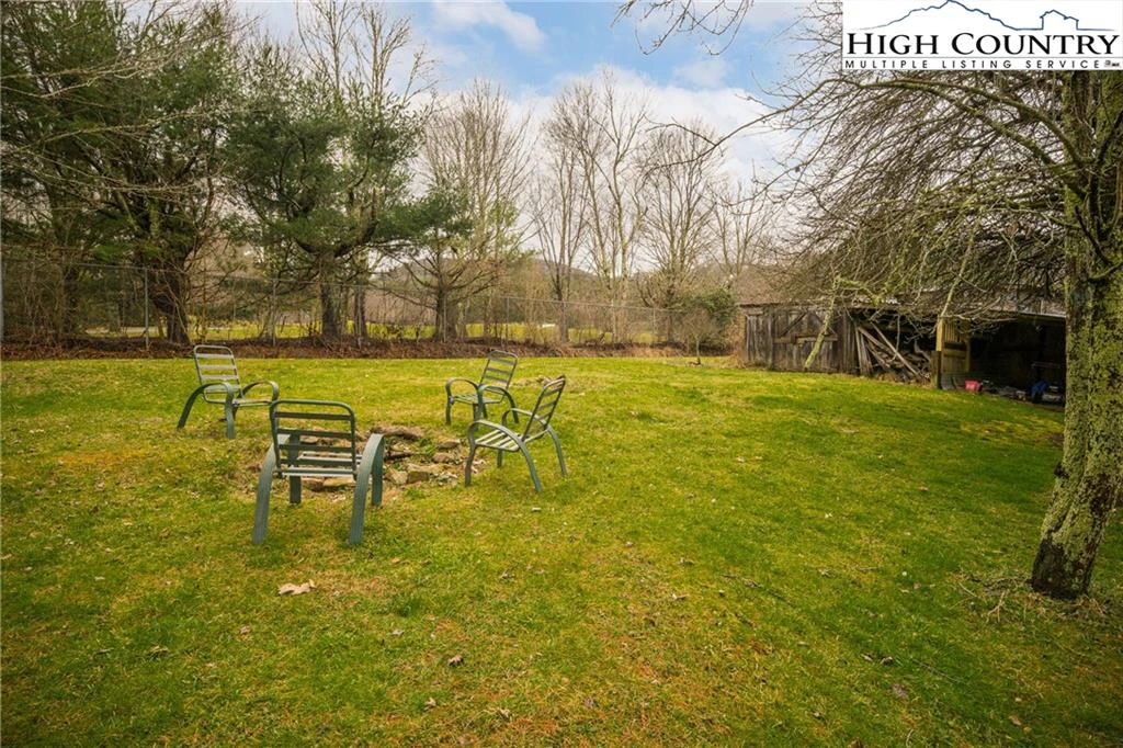 Image number 7 for the current listing