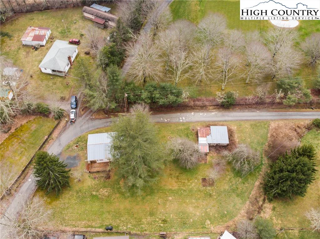 Image number 14 for the current listing