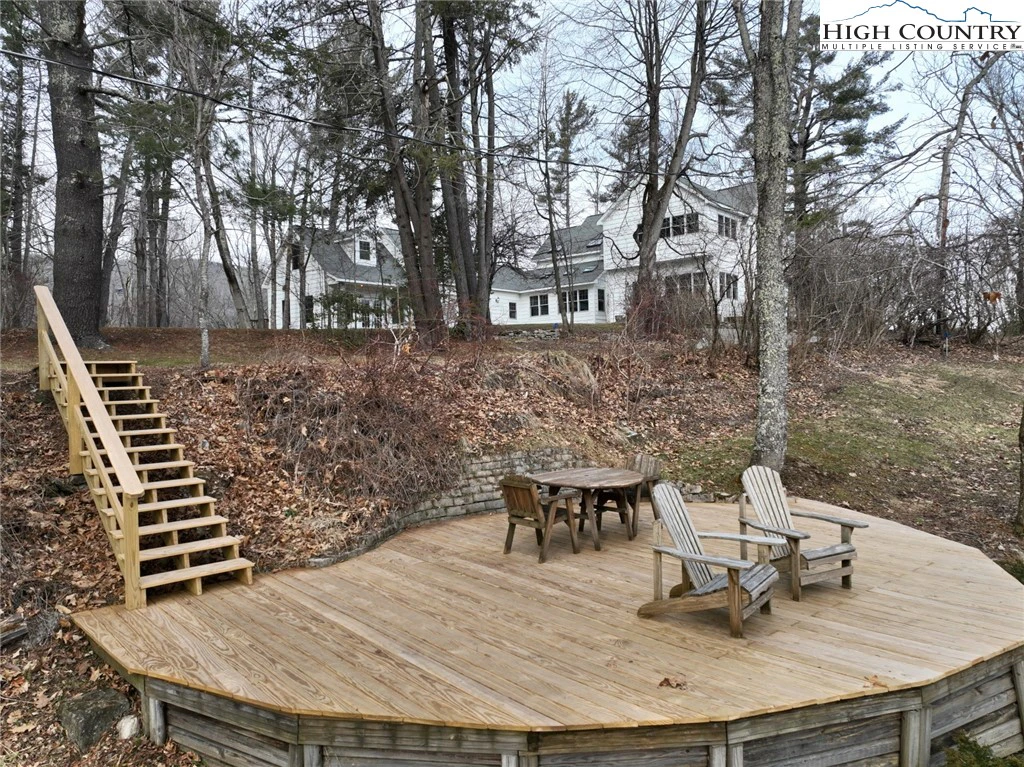 Image number 13 for the current listing
