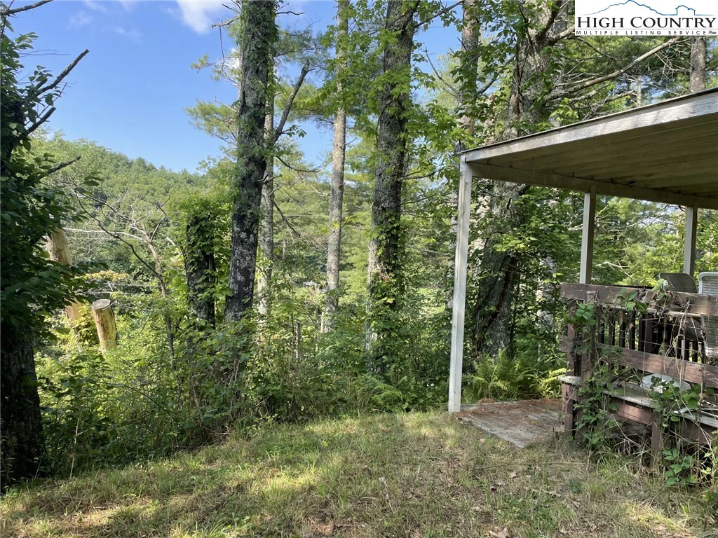 Image number 6 for the current listing