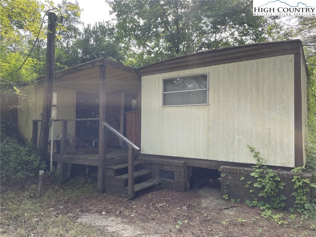 Image number 12 for the current listing