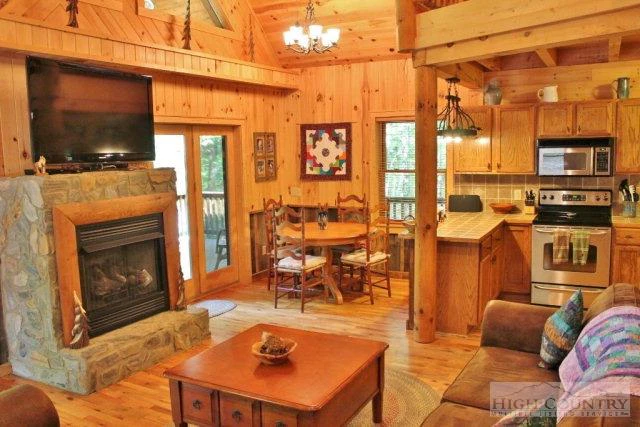 Image number 20 for the current listing