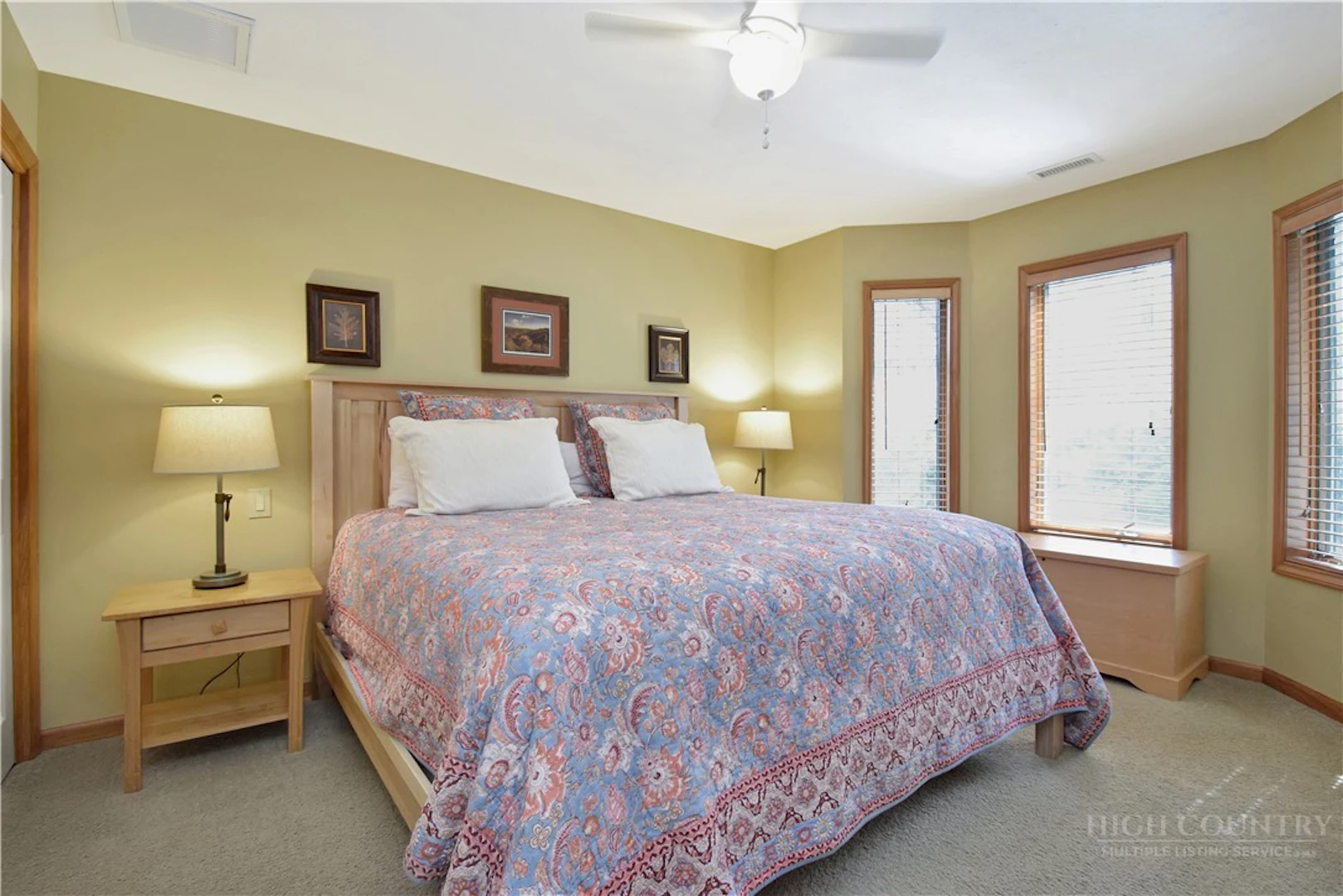 Image number 8 for the current listing