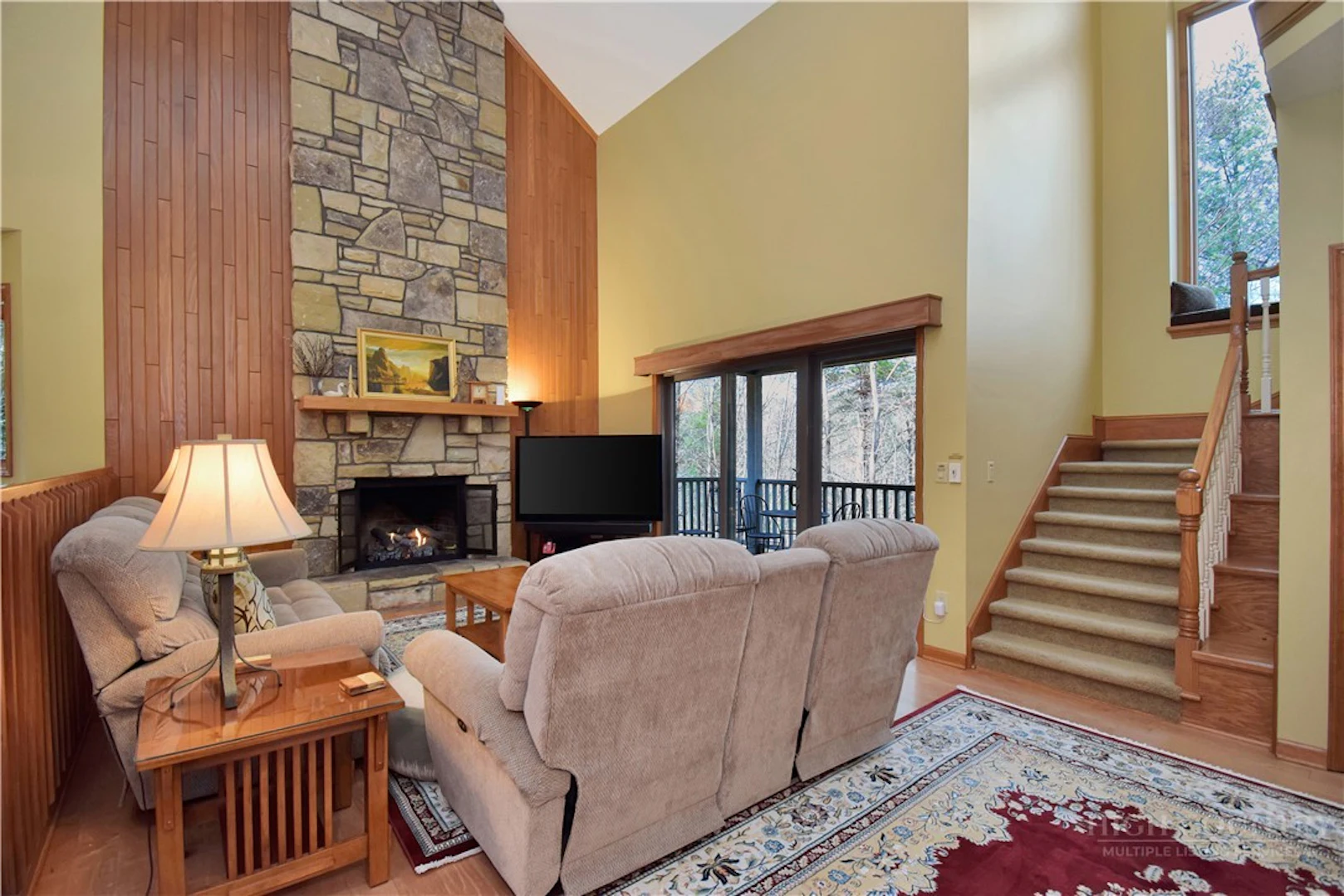 Image number 10 for the current listing