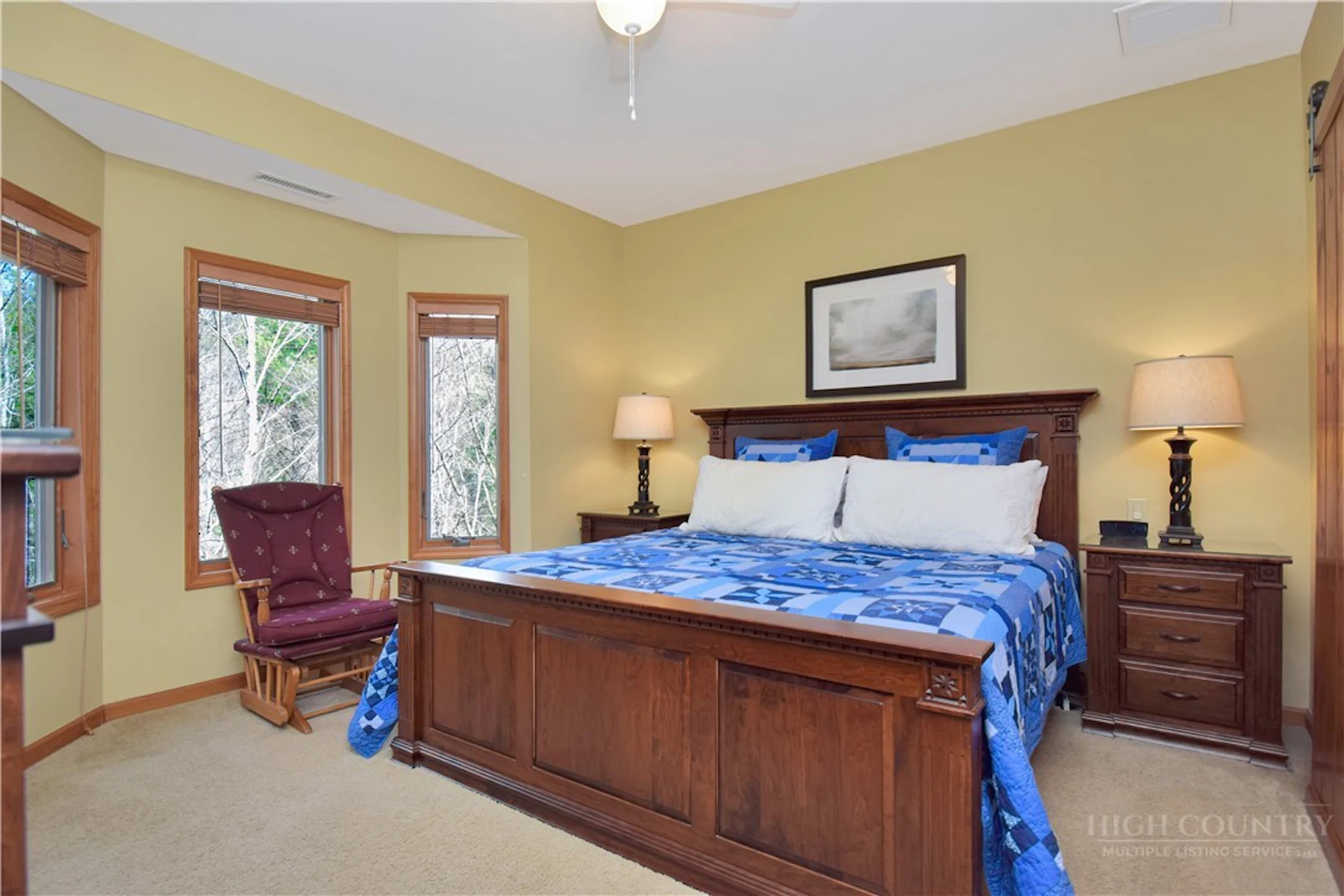 Image number 13 for the current listing