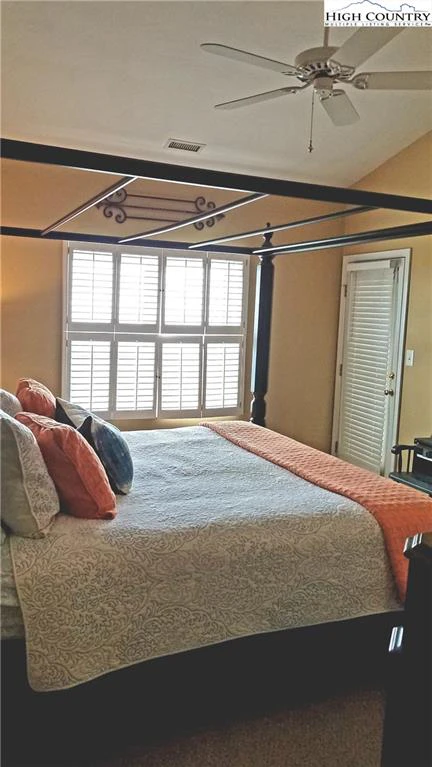 Image number 2 for the current listing