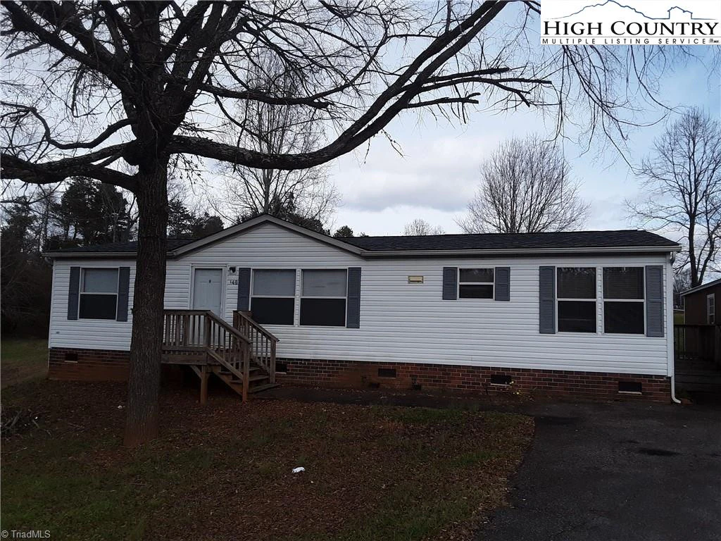 Image number 1 for the current listing