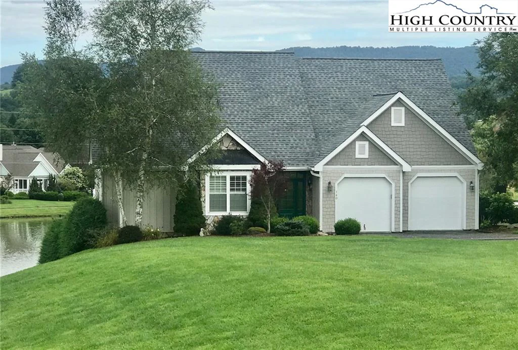 Image number 1 for the current listing