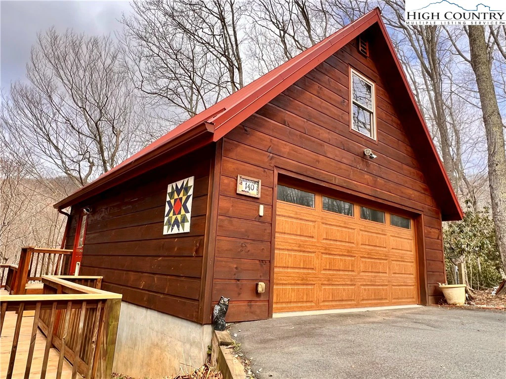 Image number 6 for the current listing