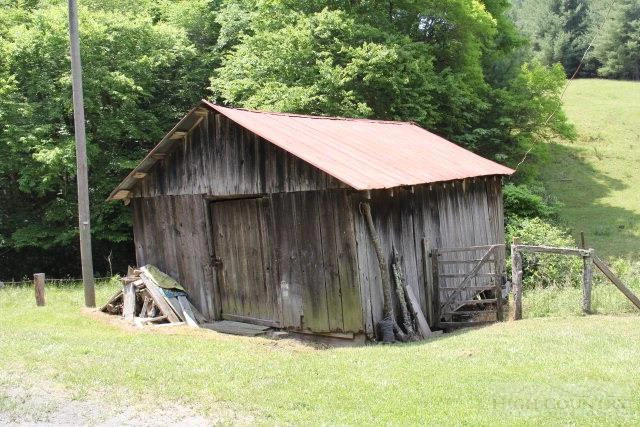 Image number 9 for the current listing