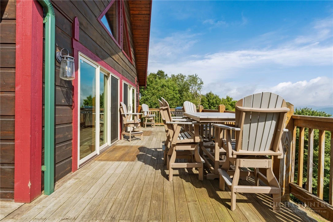Image number 21 for the current listing