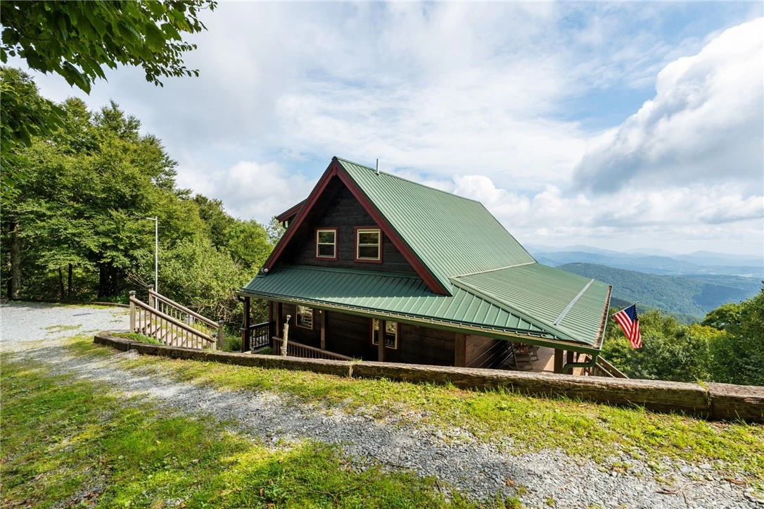 Image number 3 for the current listing