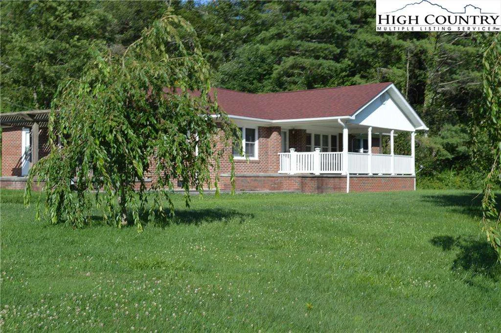 Image number 1 for the current listing