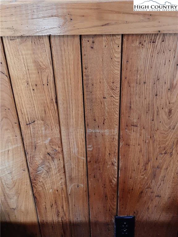 Image number 6 for the current listing