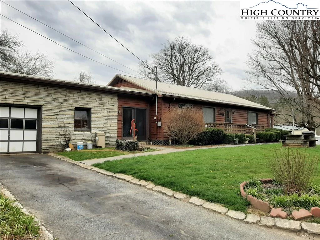 Image number 4 for the current listing