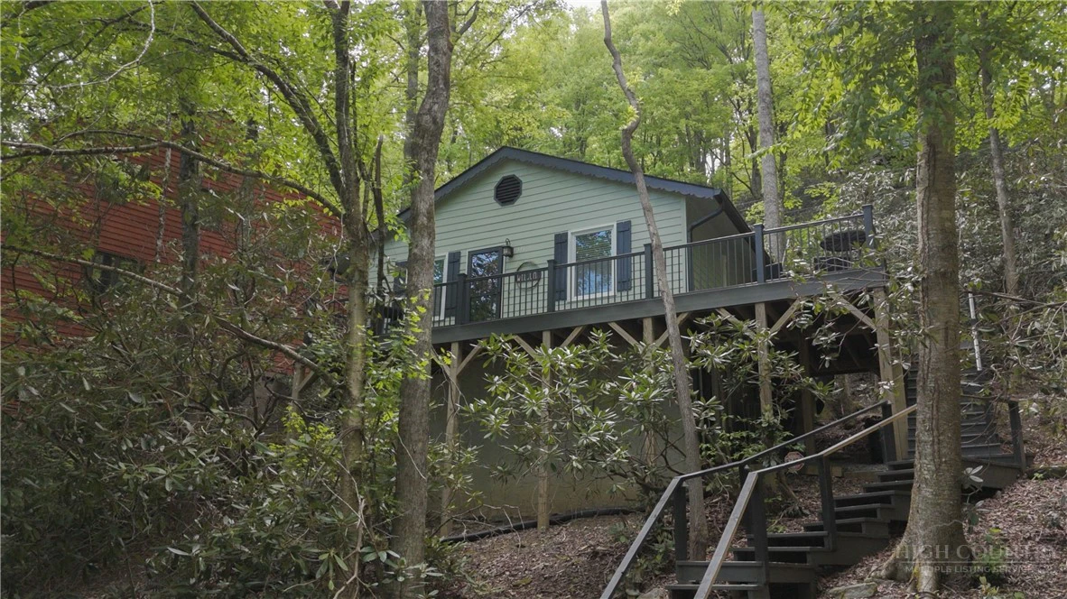 Image number 3 for the current listing