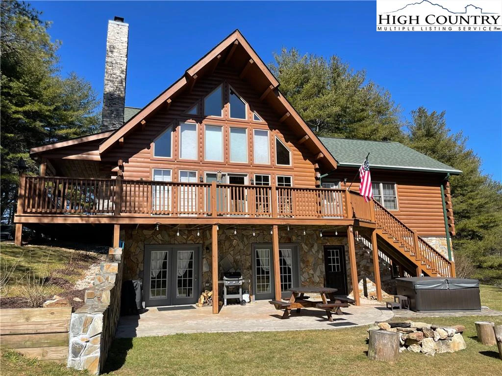Image number 1 for the current listing
